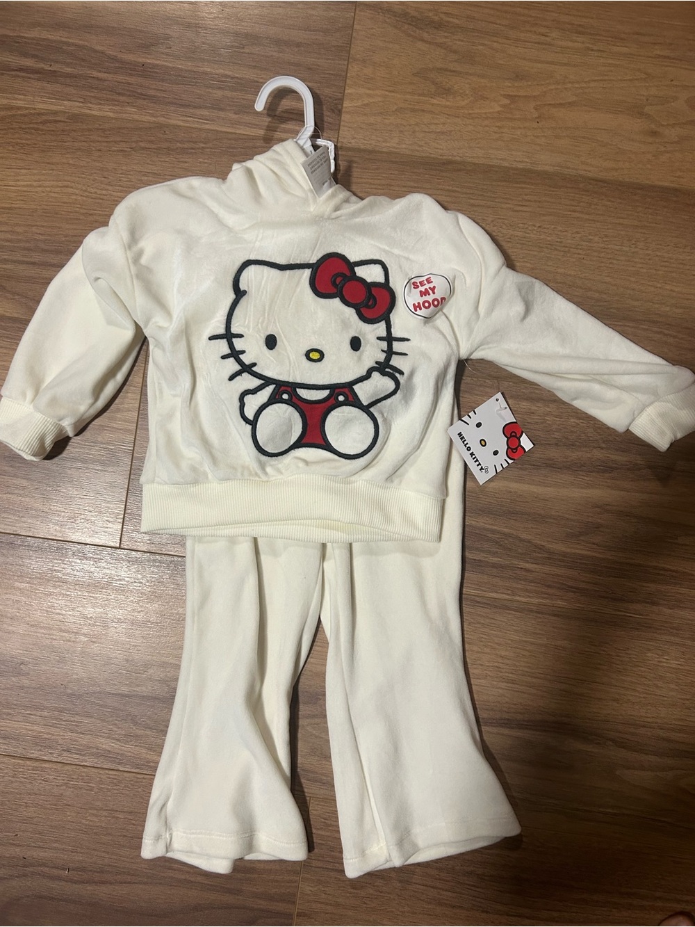 2t Hello Kitty Cream and Red Two-Piece Kids Pajama Set
